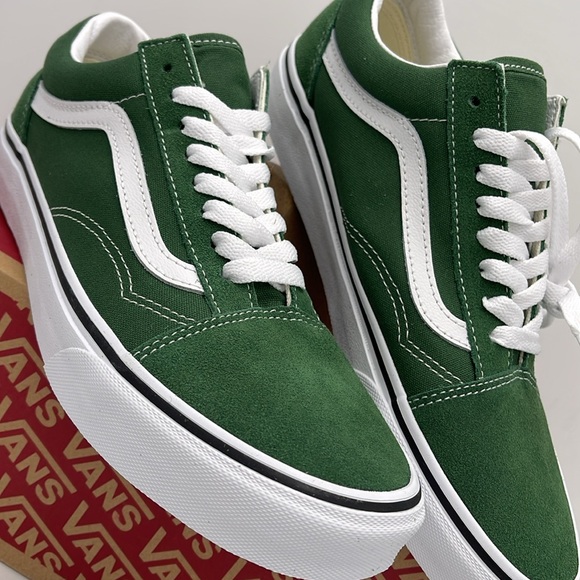 Vans WMNS Old Skool Vr3 Color Theory Greener Past
VN0005UF6QU
Sneakersrs - Picture 7 of 16
